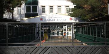 Rojnamevanên di bin çavan de sewqî edliyeyê hatin kirin