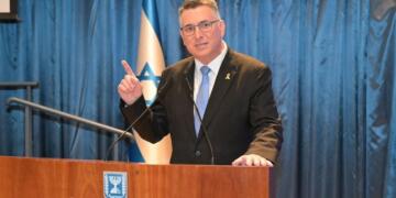 Wezîrê Israîlê Gideon: Divê li Sûriyeyê ewlehiya Kurdan bê parastin