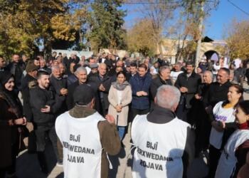 Nobeta li ser sînorê Qamişloyê di roja 5an de didome