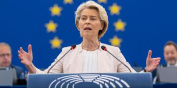 Seroka Komîsyona Yekîtiya Ewropayê bi rojeva Sûriyeyê hat Tirkiyeyê