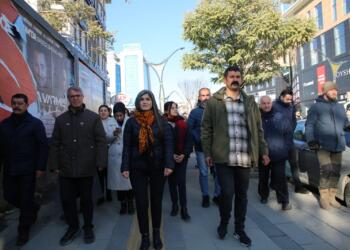 Hevşaredarên Wanê serdana dikandaran kirin