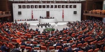 Xwest ji bo Daştan û Bîlgîn Komîsyona Lêkolînê ya Meclisê bê avakirin