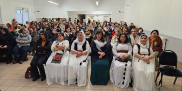 Konferansa Jinûveavakirinê diyarî berxwedêrên Tişrînê kirin