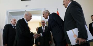 Hevdîtina DEM Partiyê û Bahçelî dest pê kir