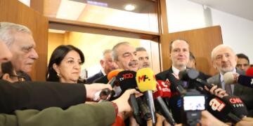 Şandeya Îmraliyê serdana partiyan temam kir