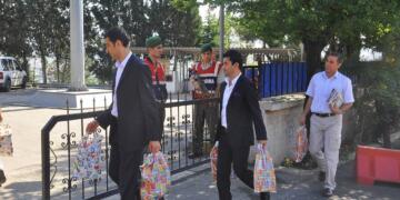 Parêzeran ji bo biçin Îmraliyê serlêdan kirin