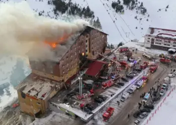 Li hotêlek Boluyê şewat: 10 kes mirin, 32 kes birîndar bûn