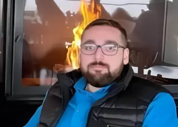 Birazayê Ahmet Turkî ame kiştene