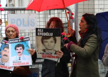 Dayikên Şemiyê di hefteya 1032an de kom bûn