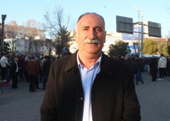 ‘Ma do îradeyê xo teslîmê qeyûman nêkerê’