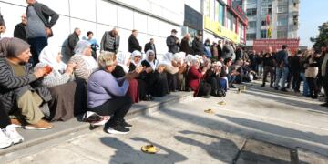 Berxwedana li ber Şaredariya Akdenîzê di roja duyemîn de didome