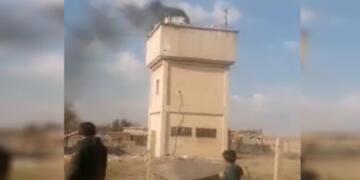 Dewleta tirke depoyê nêzdîyê dibistane da bombayan ver