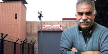 Banga Abdullah Ocalan dê li ser ekranê mezin bê parvekirin