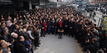 ‘Çav û dilê me li daxuyaniya dîrokî ya Abdullah Ocalan e’