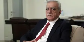 Seba ke Ahmet Turk zî şêro Îmrali muracaat ame kerdene