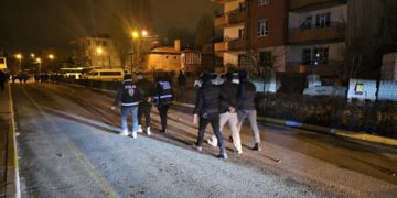 Wan de zêdeyêrî 100 kesî ameyî destbendkerdiş