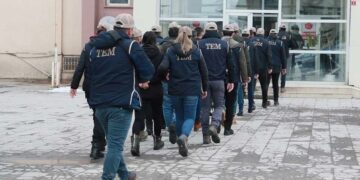 Li dijî HDK operasyona binçavkirinê: Herî kêm 52 kes hatin binçavkirin