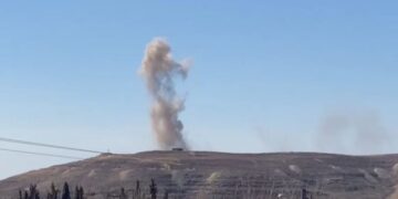 Balafirên şer gundên Sirînê bombebaran kirin