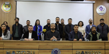 Îşkenceyê li girtiyan dikin