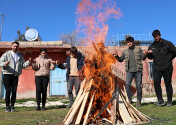 Agirê Newrozê li Amareyê geş bû