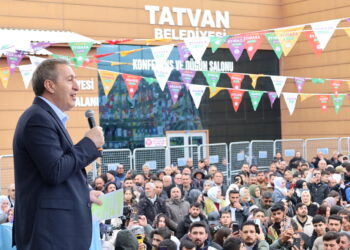 Tuncer Bakirhan: Banga Birêz Ocalan pûsûla me ye