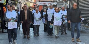 Ji bo Newroza Îzmîrê belavok belav kirin