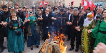 Qezaya Dîgorî ya Qersî de zî pîrozbayîyê Newroze ame kerdiş