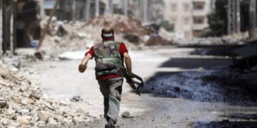 SOHR: Di 5 rojan de li Sûrî 27 kes hatin kuştin
