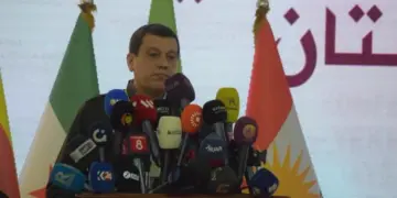 ‘Konferans do zemînê temînatkerdişê heqanê şarê kurdî biafirîno.”