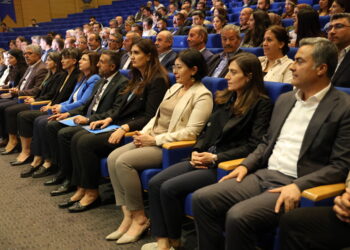 ‘Em piştgirî didin pêvajoyê û em ê ji bo aştiyê têbikoşin’