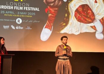 Festîvala Fîlmanê Kurdî ya Londonî Sirri Sureyya Onderî rê ameye dîyarîkerdene