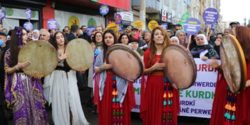 Xelkê Amedê sibê wê ji bo zimanê Kurdî bimeşe