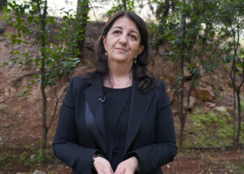 ‘Gerek inkey her kes semedê aştîye bixebito’