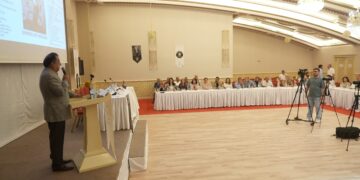 Kasim Firat: Divê Kurd yekîtiya xwe xurt bikin