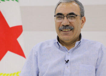 Aldar Xelîl: Ma wazenê ke Sûrîye bi adem-î merkezî îdare biba