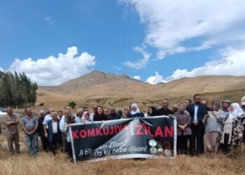 Kesên di Komkujiya Zîlanê de hatibûn qetilkirin bi bîr anîn