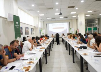 Encamnameya komxebata Zarokistanan aşkere bû