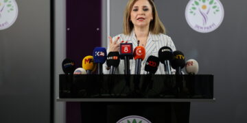 Dogan: Daxuyaniyên Hakan Fîdan ne li gorî ruhê pêvajoyê ye