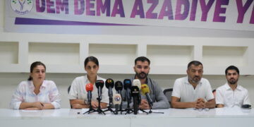 Ciwananê DEM Partî û DBP’yî vengê meş û festîvale dayî