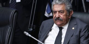 Fethî Yildiz: Komîsyon dikare bi Ocalan re hevdîtinê bike