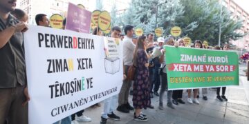ANKA-DER li ber MEBê daxwaza misogerkirina statuya kurdî kir