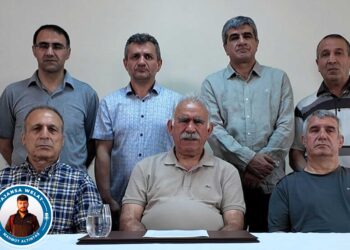 ‘Ji bo çûk karibe bi dû baskan bifirê divê birêz Ocalan azad be’