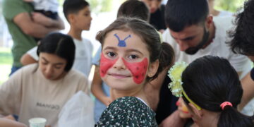 Mihrîcana Zarokan a Navçandî di roja duyemîn de didome