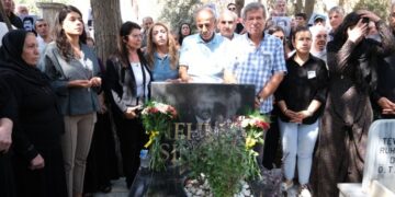 Mehmet Sîncar li ser gora xwe hate bîranîn