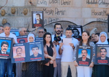 Xizmên Windayan kujerên Mehmet Sîncar pirsîn