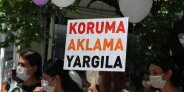 ‘Wa polîtîkaya bêceza peynî bibo’