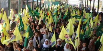 Bi hezaran kes ji bo azadiyê meşiyan