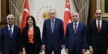 Seata hevdîtina heyeta Îmraliyê û Erdogan diyar bû
