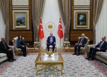 Heyetê DEM Partî derheqê pêvînayîşî de eşkerayîyêka nuştekî daye