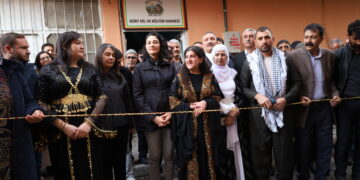 Li Agiriyê piştî 10 salan komeleya çand û ziman vebû